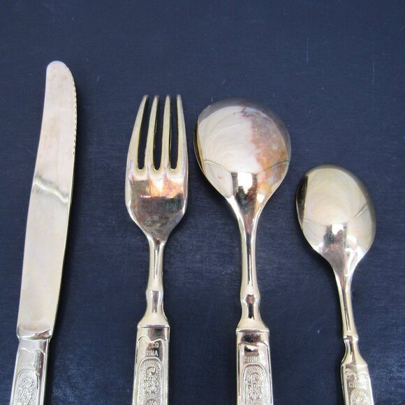 International Silver Co China Gold Plate Flowers & Scrolls Flatware Set 4 Piece - Picture 4 of 10
